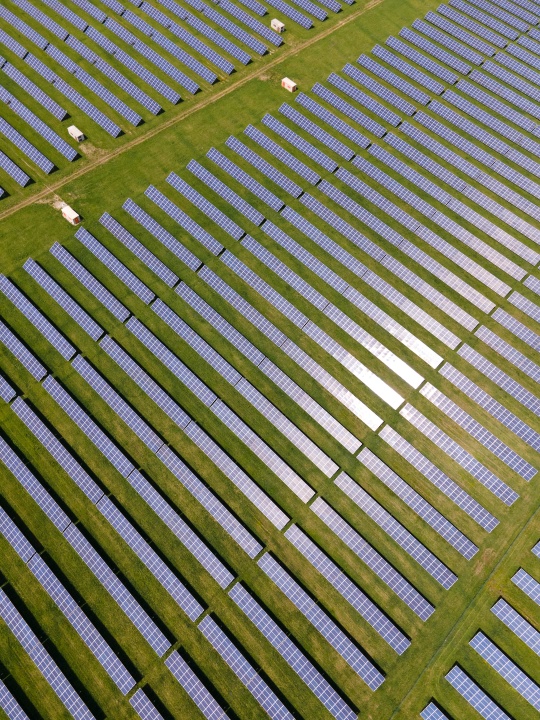 Güneş Enerji Santrallerinde Yeşil Enerji Çözümleri